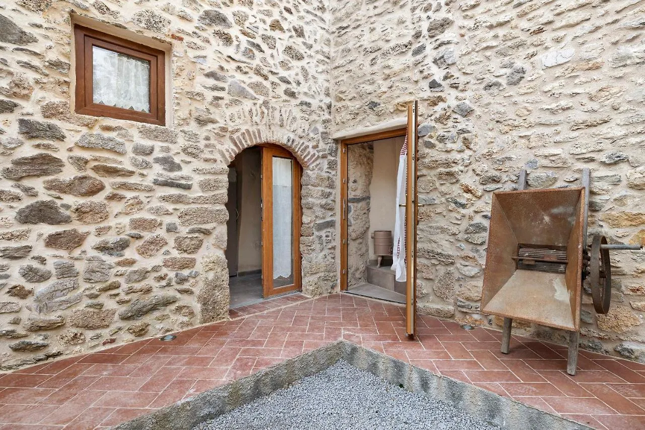 Apartment Fuggi Nel Verde 2 Finale Ligure Italy