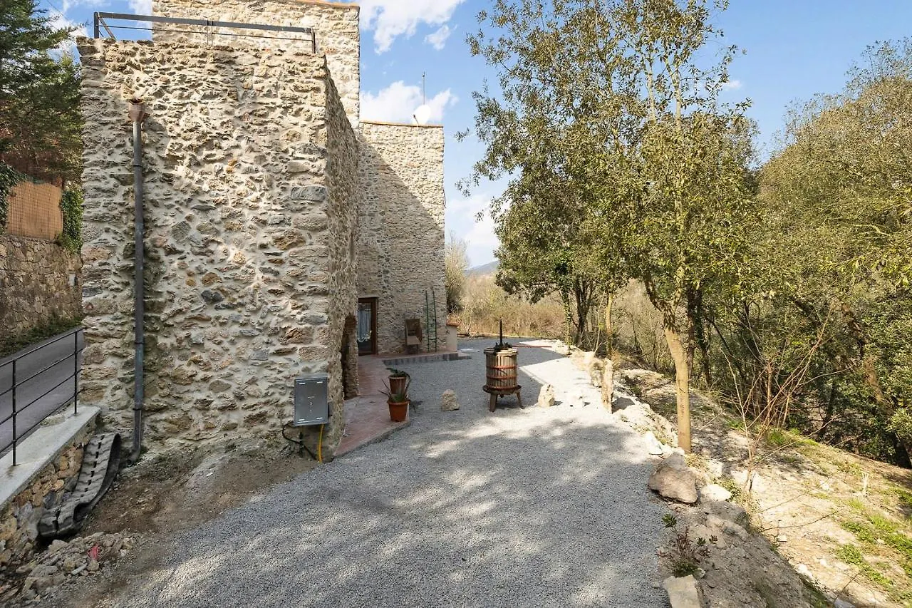 Apartment Fuggi Nel Verde 2 Finale Ligure Italy